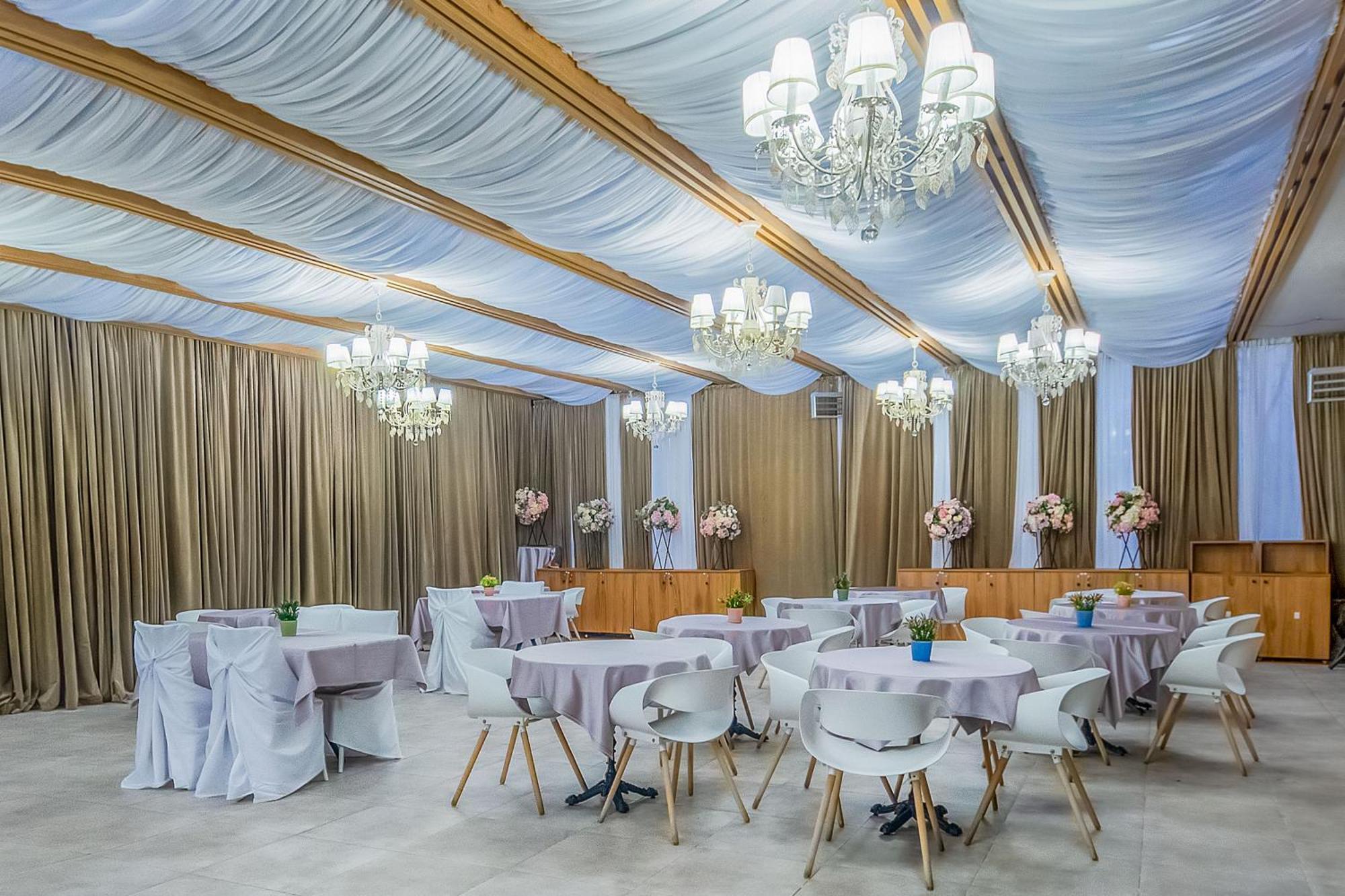 Cron Palace 4* Тбилиси